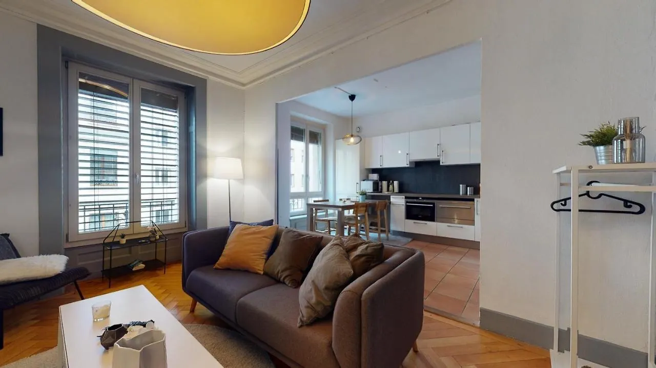 Charming Studio In Les Paquis Close To The Famous Jet D'Eau 日内瓦